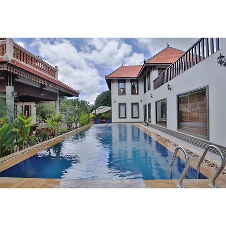 סיאם ריפ Angkor Diamond Pool Villa מראה חיצוני תמונה